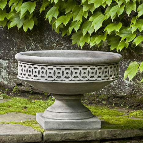 Williamsburg Fretwork Urn Planter - Alpine Stone Patina
