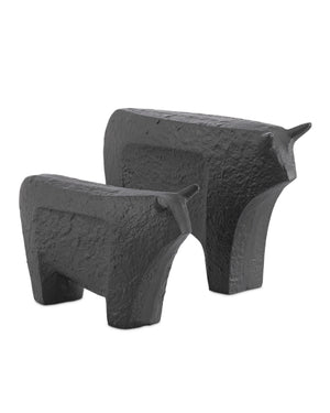 Sampson Large Black Bull