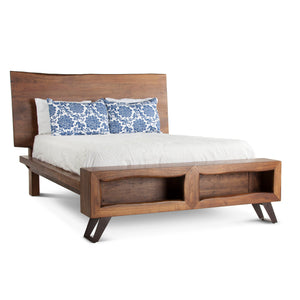 Nottingham Queen Bed in Walnut Finish