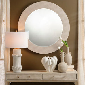 Rail Polyresin Table Lamp, White