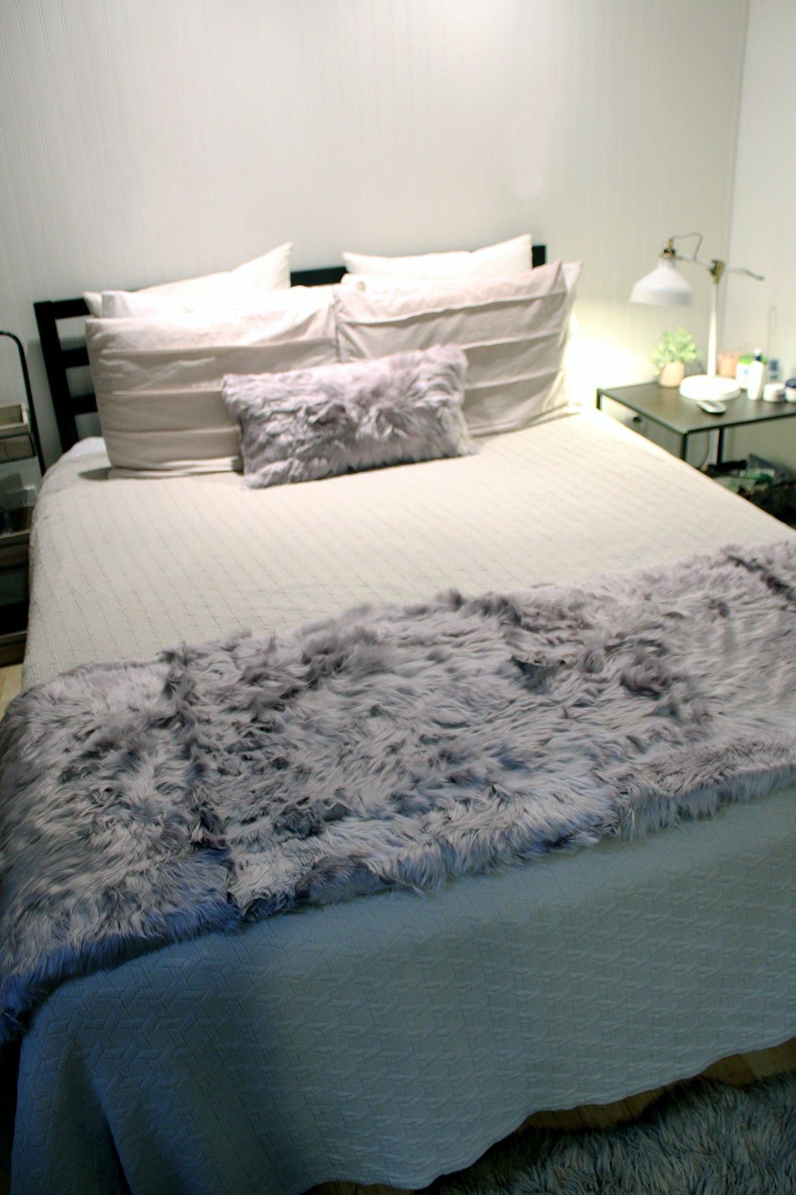 King  Size Alpaca Bed Scarf