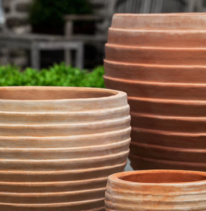 Elia Ridged Terra Cotta Planters - Set of 5