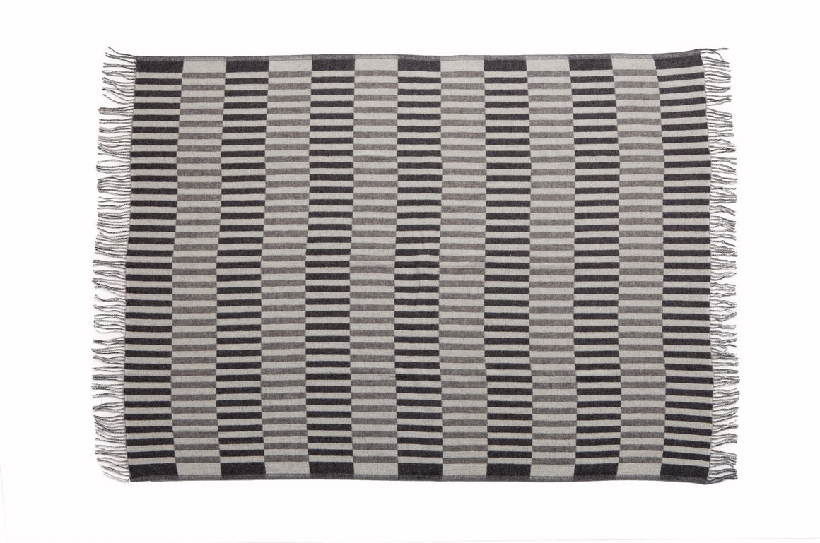 RILEY Woven Throw Grey