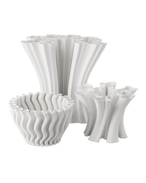 Godet Twist White Vase