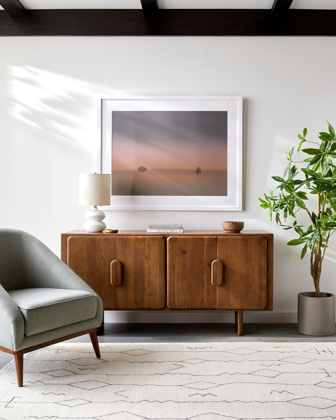 Surya Anish AHS-001 Sideboard