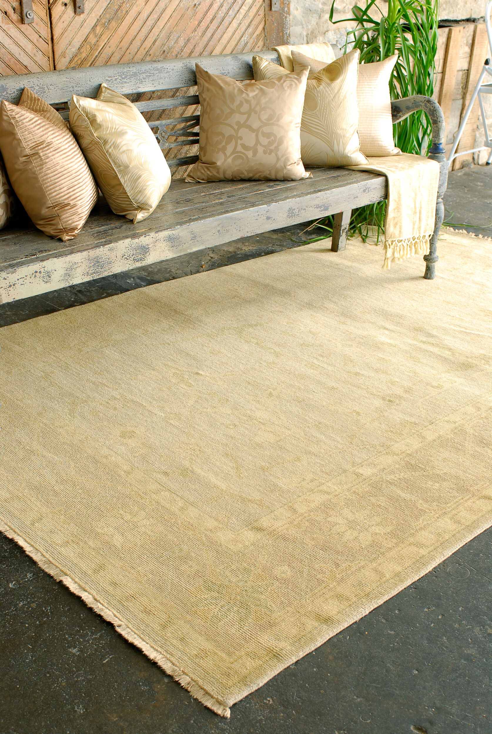 Surya Ainsley AIN-1000 Handmade Rug