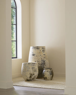Capaci Antique White Planter