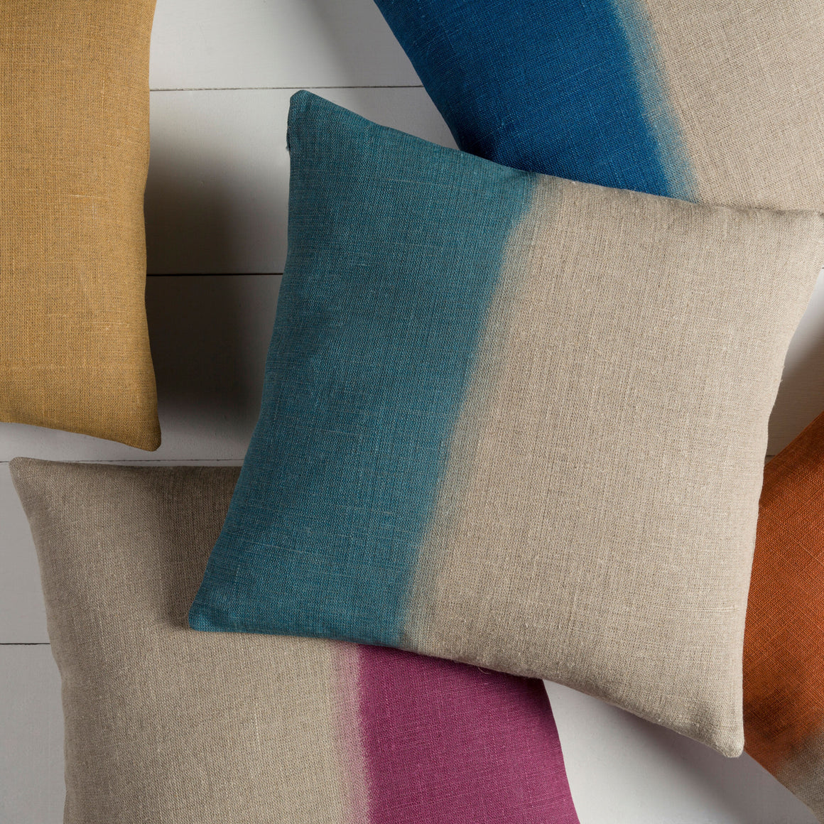 Surya Dip Dyed DD-017 Accent Pillow
