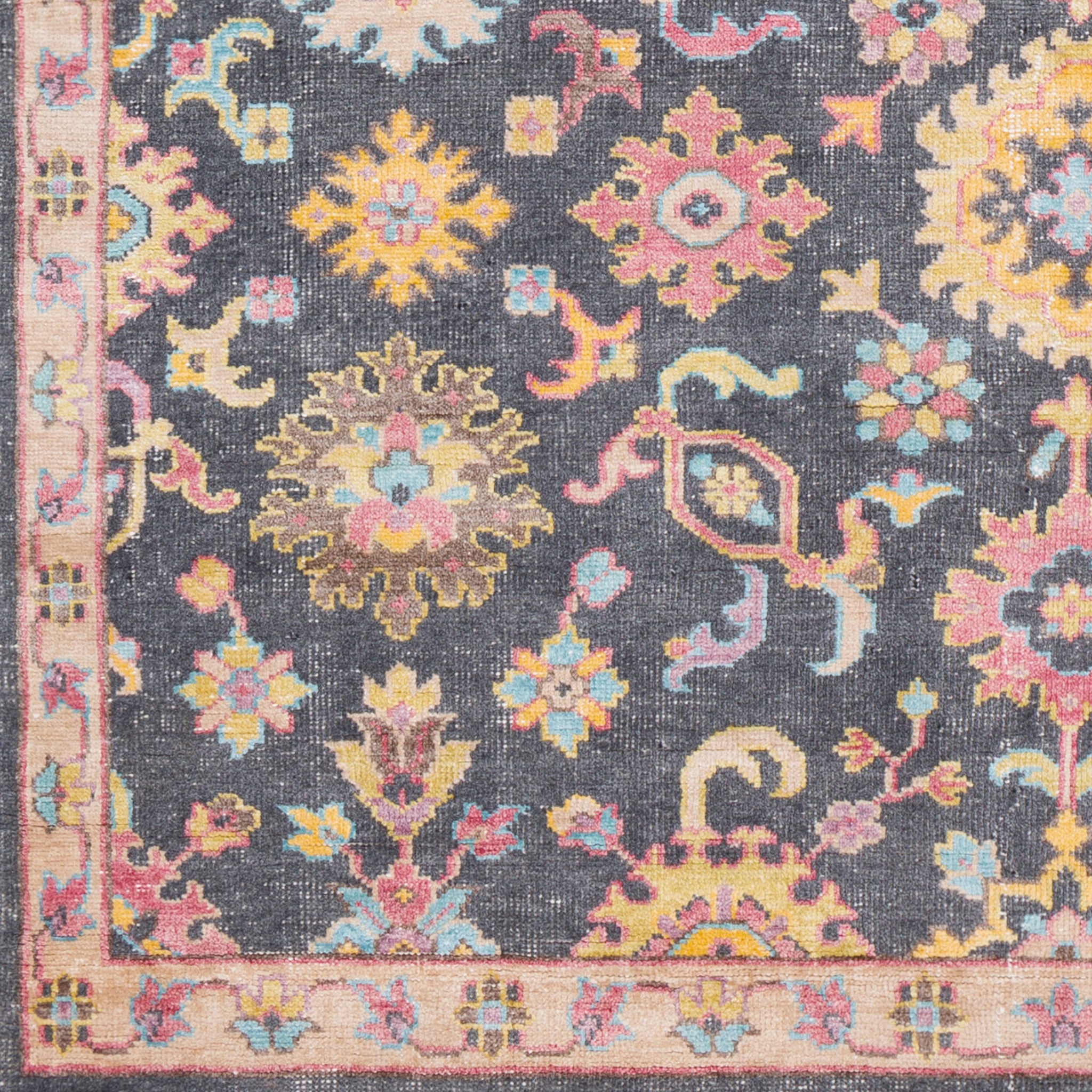 Surya Gorgeous GGS-1000 Handmade Rug