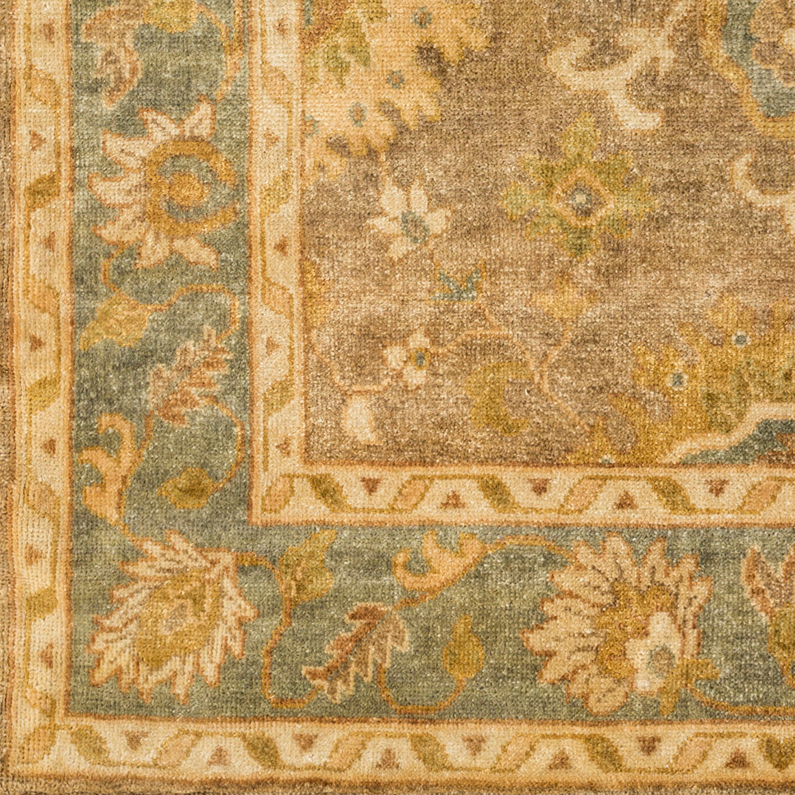 Surya Hillcrest HIL-9015 Handmade Rug
