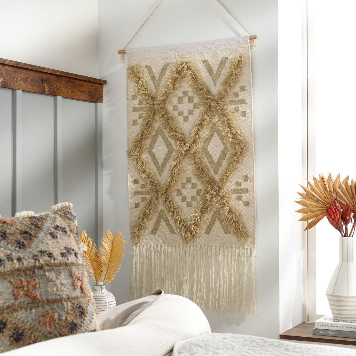 Surya Helena HNA-1004 Wall Hanging