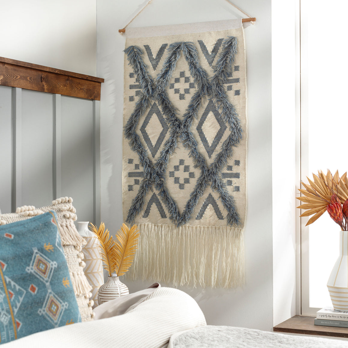 Surya Helena HNA-1005 Wall Hanging