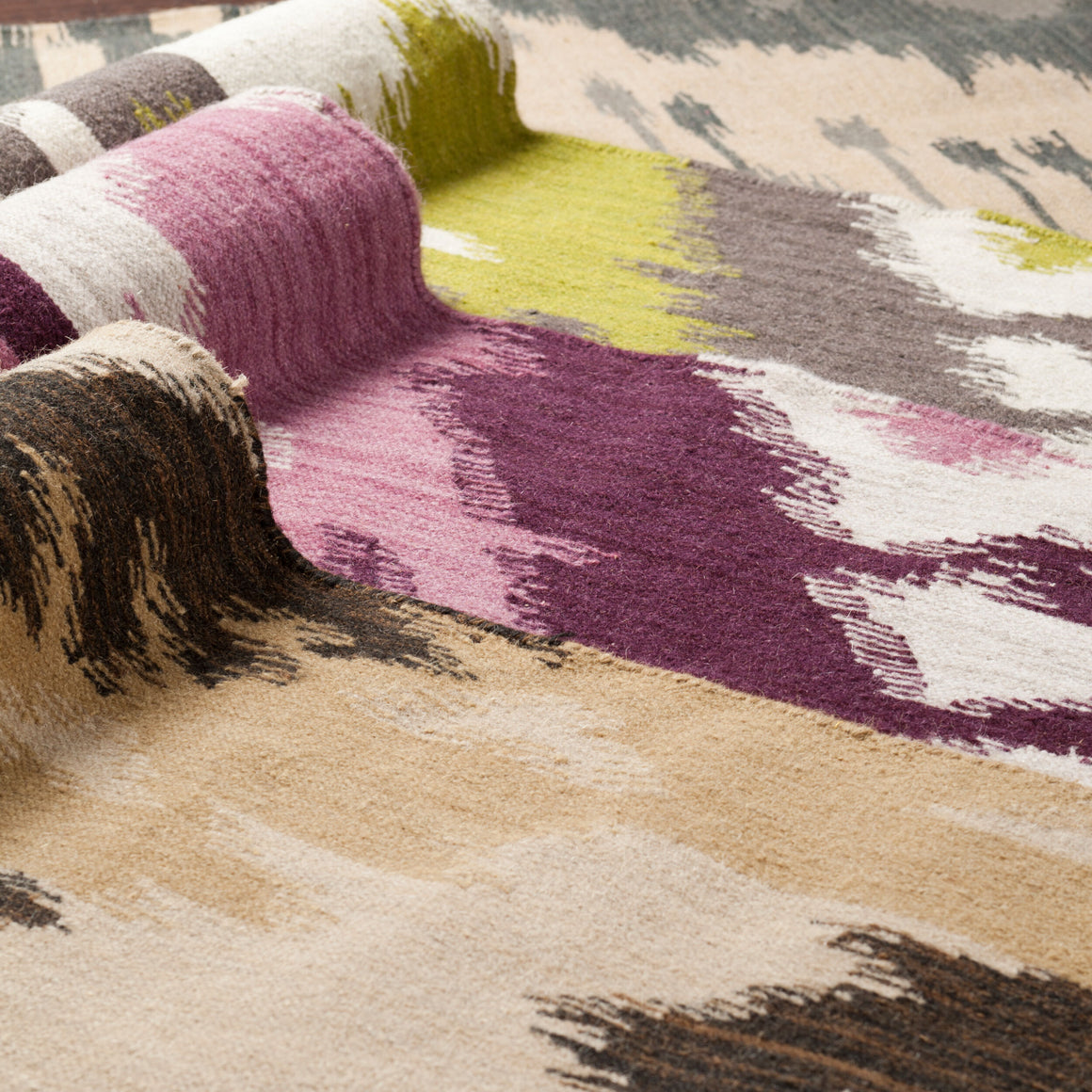 Surya Jewel Tone JT-236 Handmade Rug