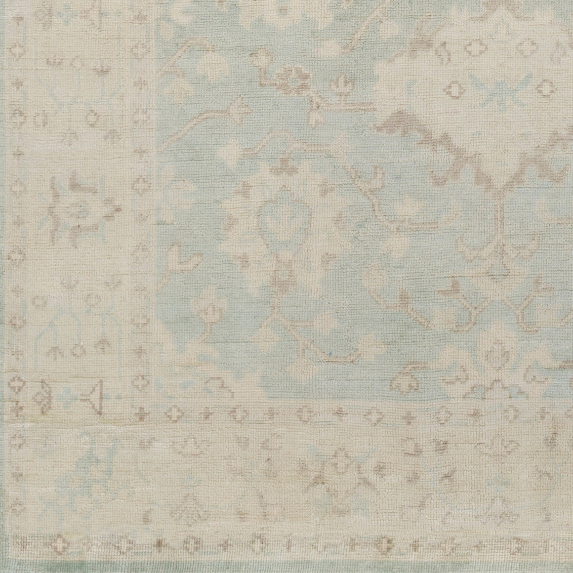 Surya Lara LAR-7701 Handmade Rug