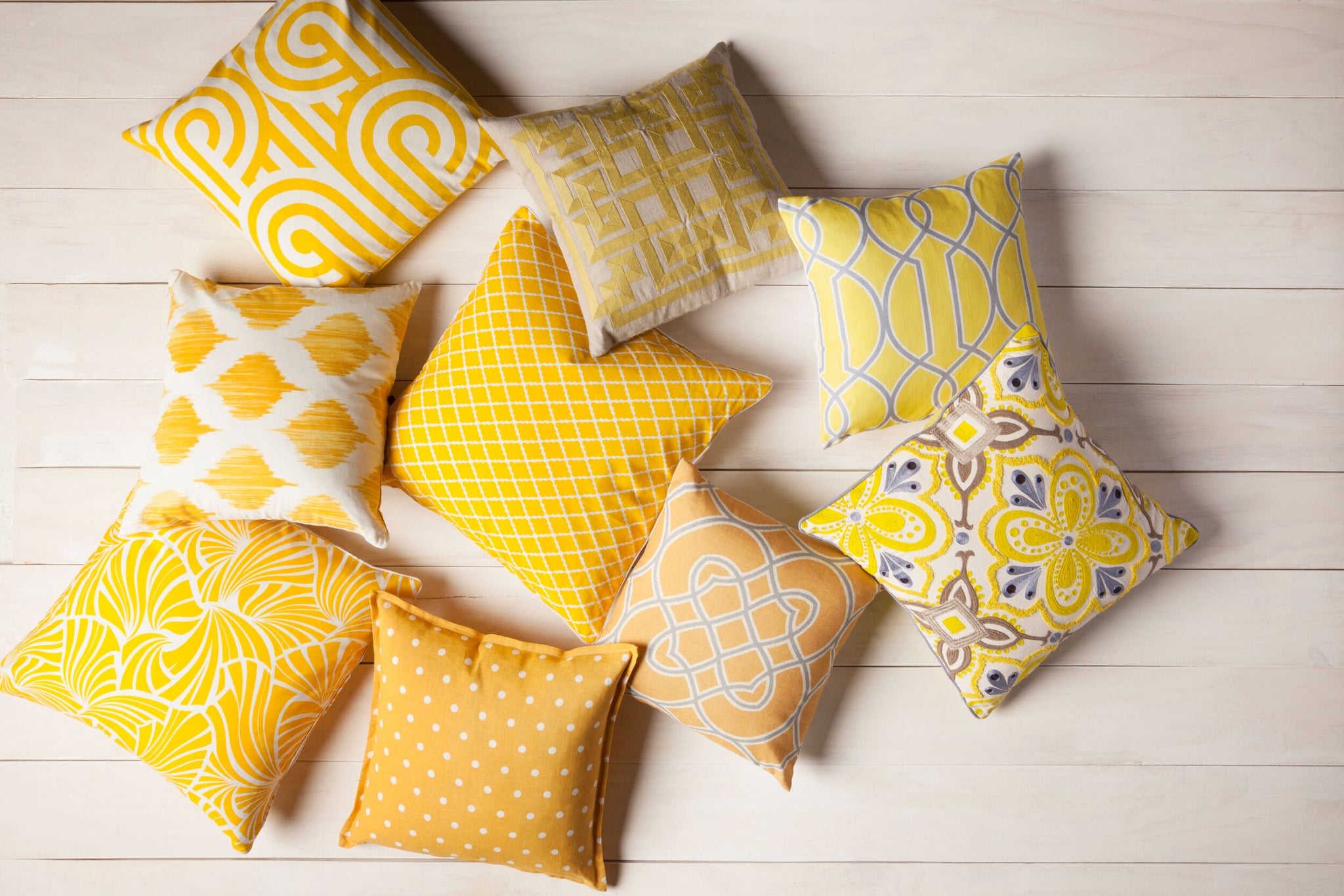 Surya Polka Dot PD-008 Accent Pillow