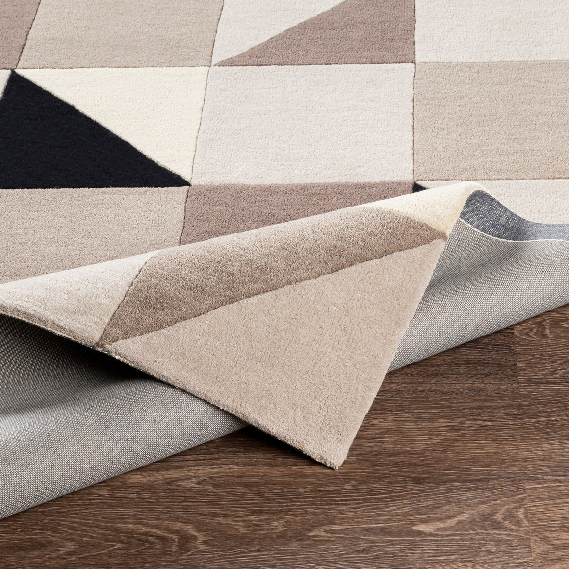 Surya Queens QUN-2301 Handmade Rug