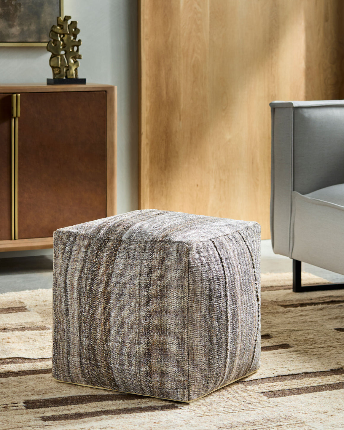 Surya Mudcloth UDPF-001 Pouf