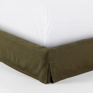 Aidan Slipcover Bed-Brussls Coffee-King