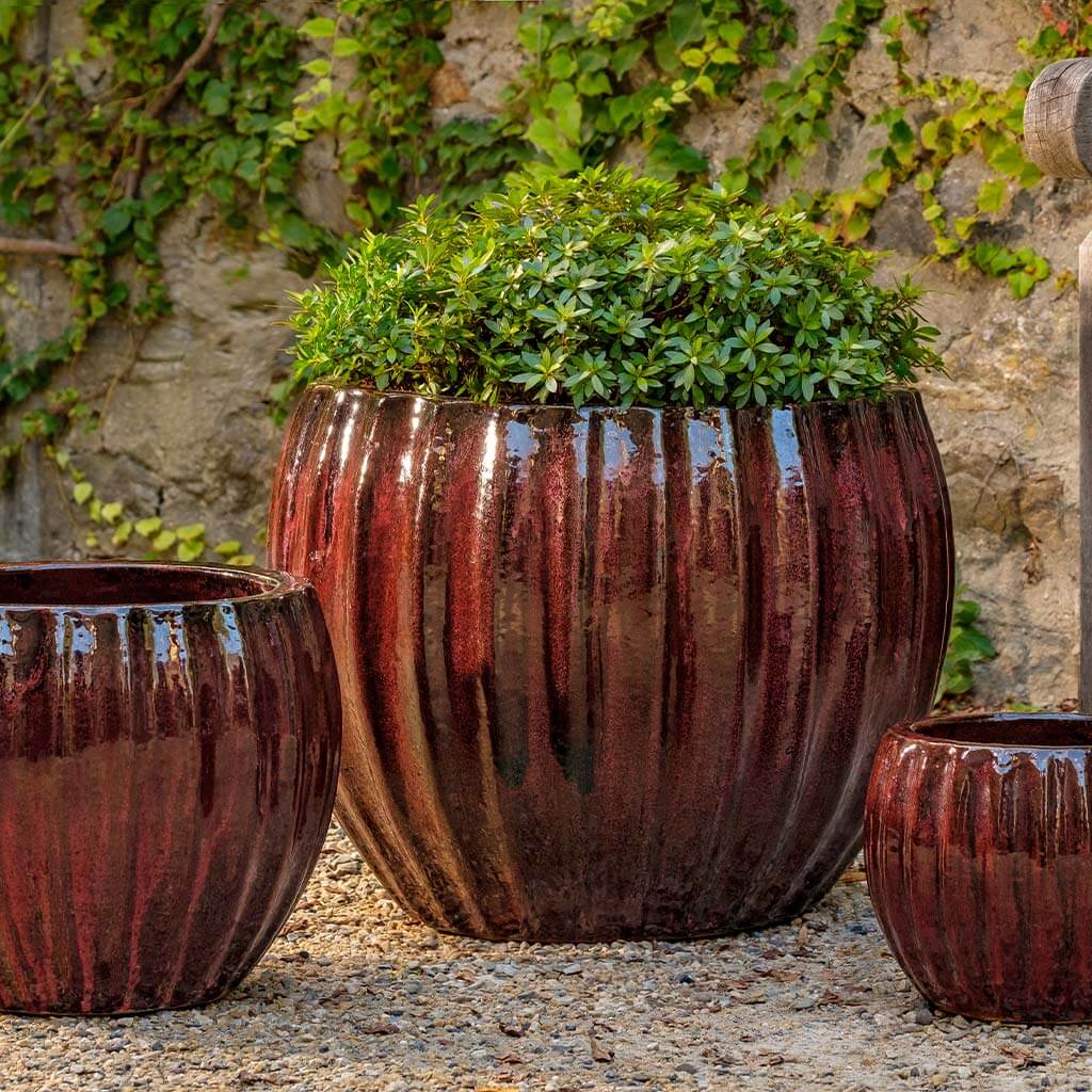3 plant pot set Bordeaux Ridged Terra Cotta Planters - Set of 3