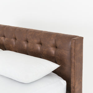 Newhall Wing Tufted King Bed - Vintage Tobacco