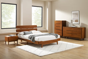 Currant Queen Platform Bed, Amber