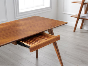 Studio Plus Desk  - Amber