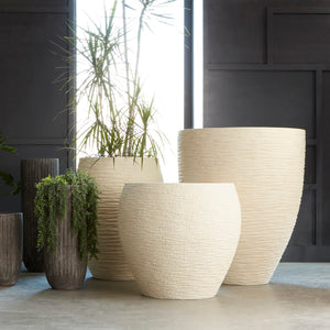 Lourdes Planter, Medium, Gray